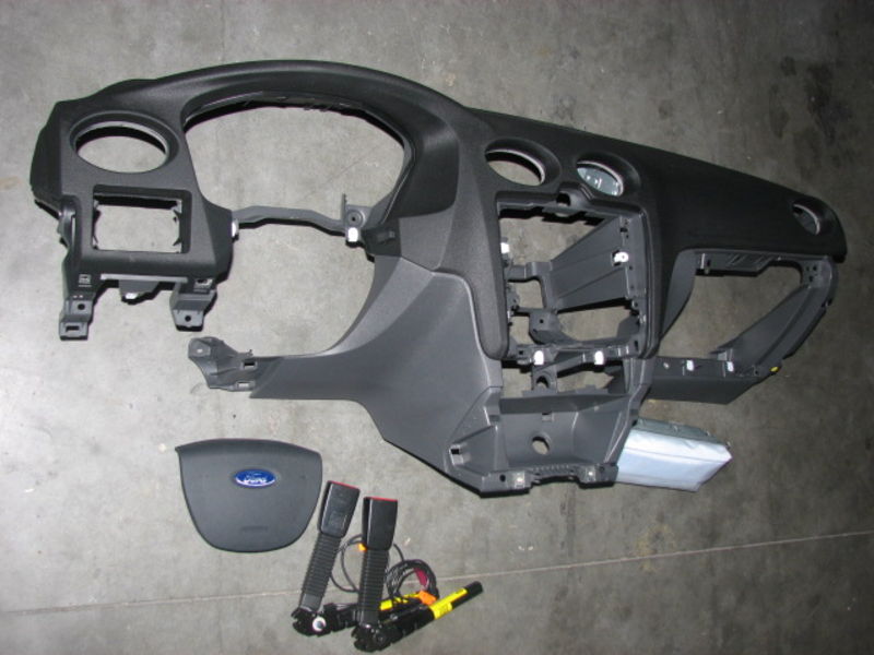 2004 Ford focus airbags #8
